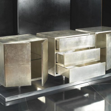 Pedestal rotating Kube