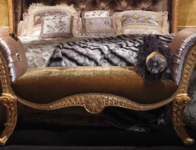 Bedside bench on a frame of natural wood, Ezio Bellotti