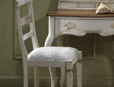 The chair is made of wood, Vittorio Grifoni