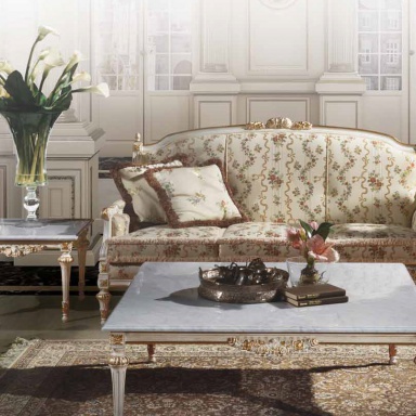 Sofa Louis XVI Style