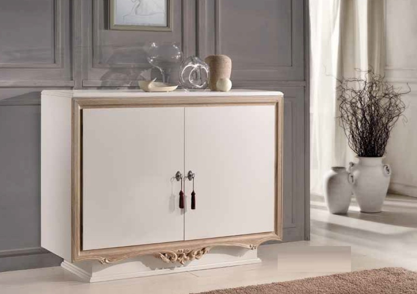 Cupboard with two swing doors, Vaccari International
