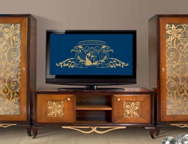 Showcase single Manhattan, Vaccari International