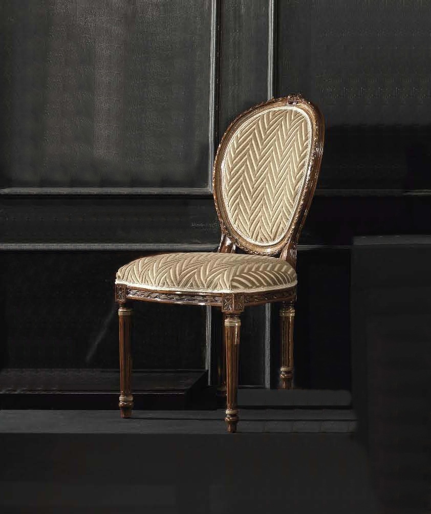 A chair with soft upholstery, Vittorio Grifoni