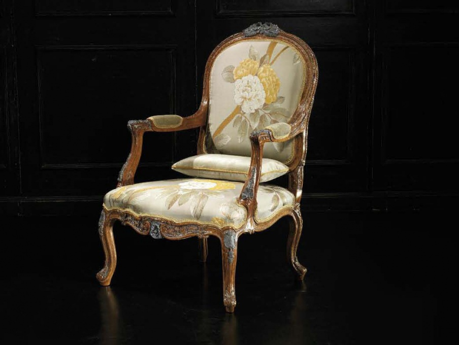 Chair with decorative trim, Vittorio Grifoni