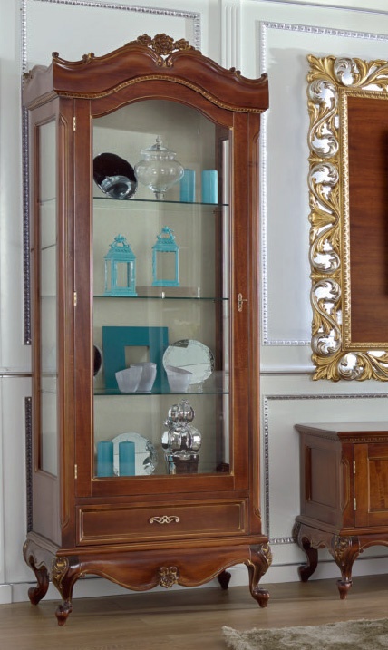 Showcase with glass shelves Mirandola Export