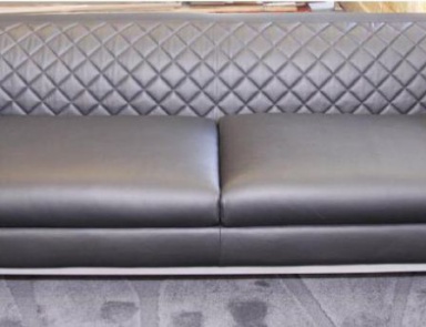 The sofa in the upholstery leather MBS 035, Formitalia 