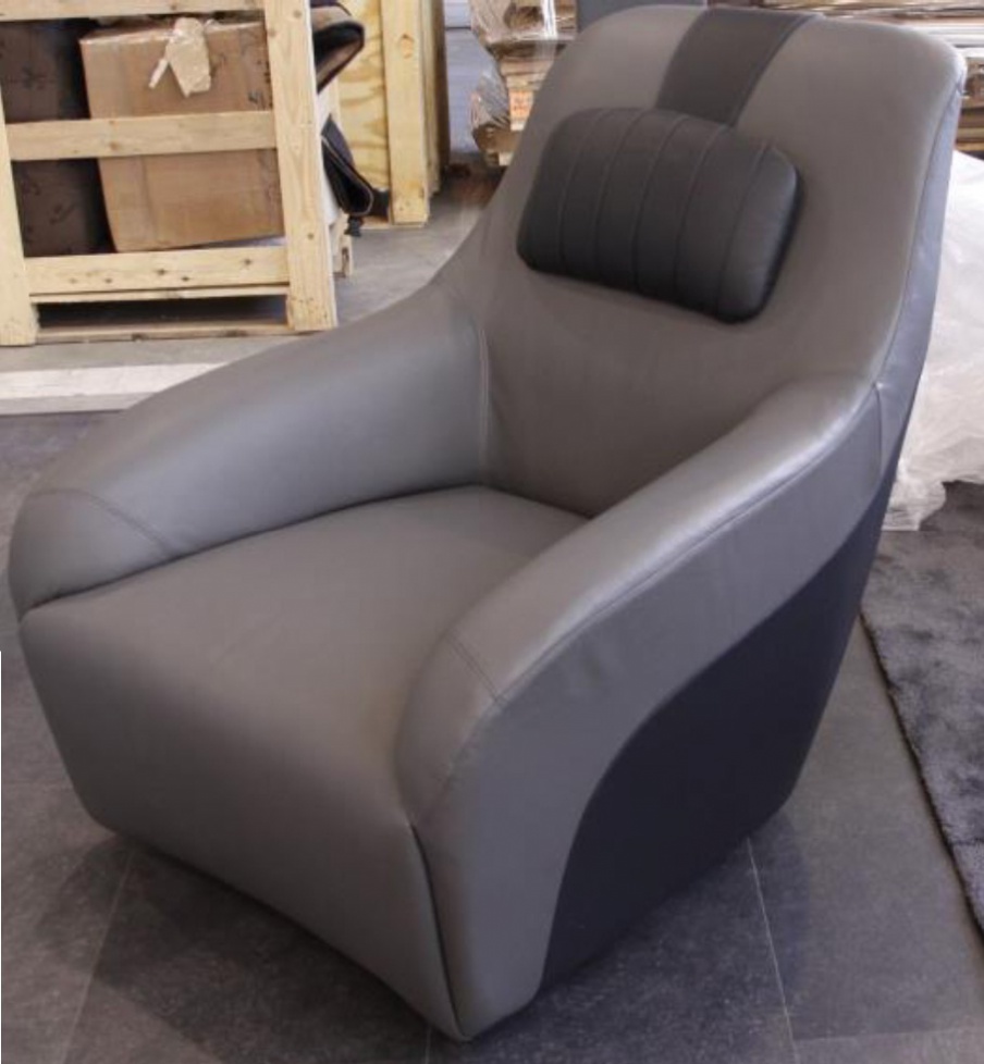 Chair in upholstery leather in gray scale MBS 016, Formitalia 