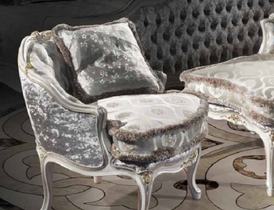 Armchair Louis XV Style wooden frame, Ezio Bellotti