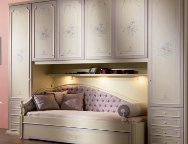 The closet in the nursery Tania, Pellegatta