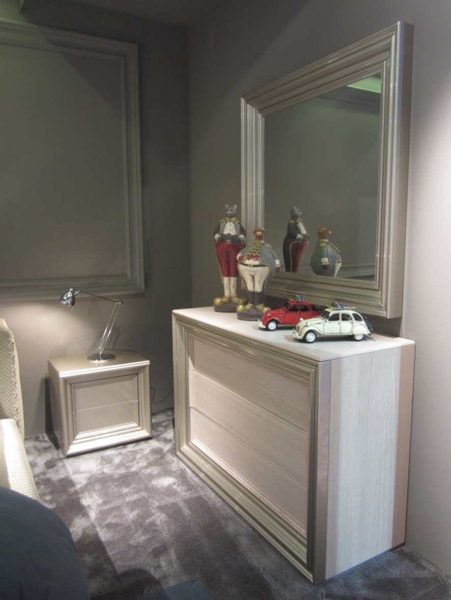 Bedside table made of solid wood, Halley