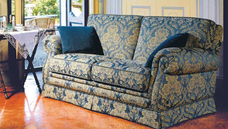Sofa with high back Loris, TreCi Salotti