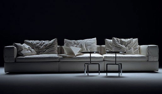 A modular sofa on a metal frame Life, Flexform