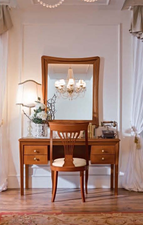  Vanities Mary, Maronese