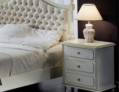 Bed with high padded headboard, Perla Lettino - Pellegatta