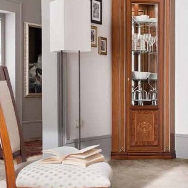 Corner showcase Verona