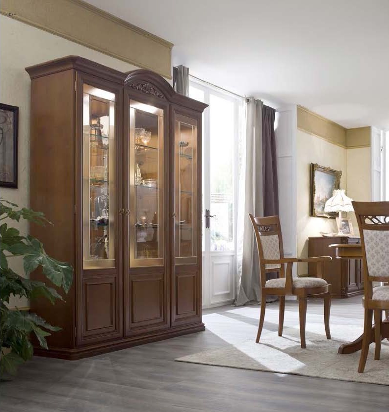 Showcase with internal lighting Sorrento, Maronese