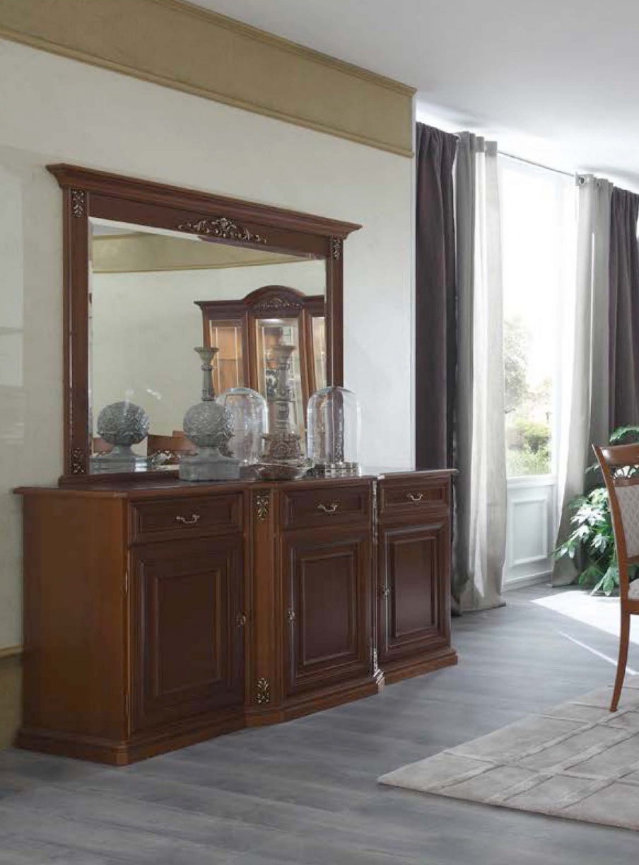 Buffet in classic style, Sorrento, Maronese