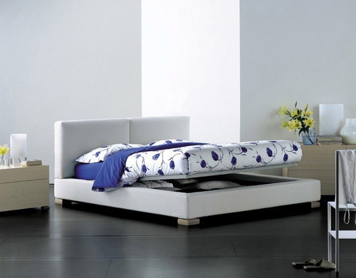 Marettimo has a double bed, Flou