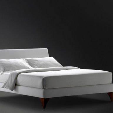 The Meridiana Bed
