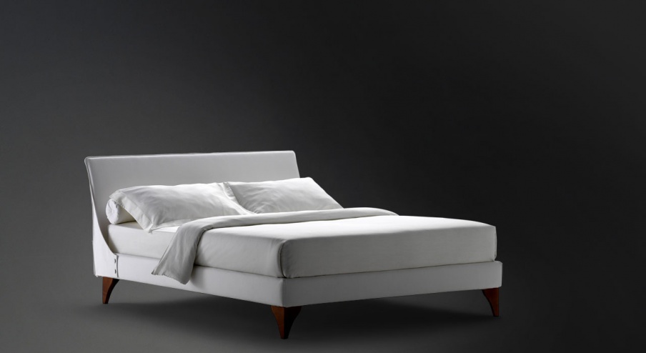 Bed and aluminum frame Meridiana, Flou