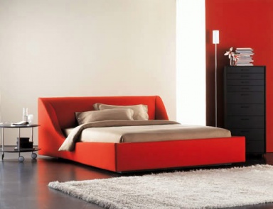 Double bed upholstered in leather or fabric Moby Dick, Flou