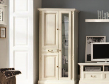 A display Cabinet made of wood Nabucco, Maronese