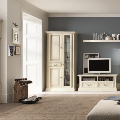 A display Cabinet Nabucco