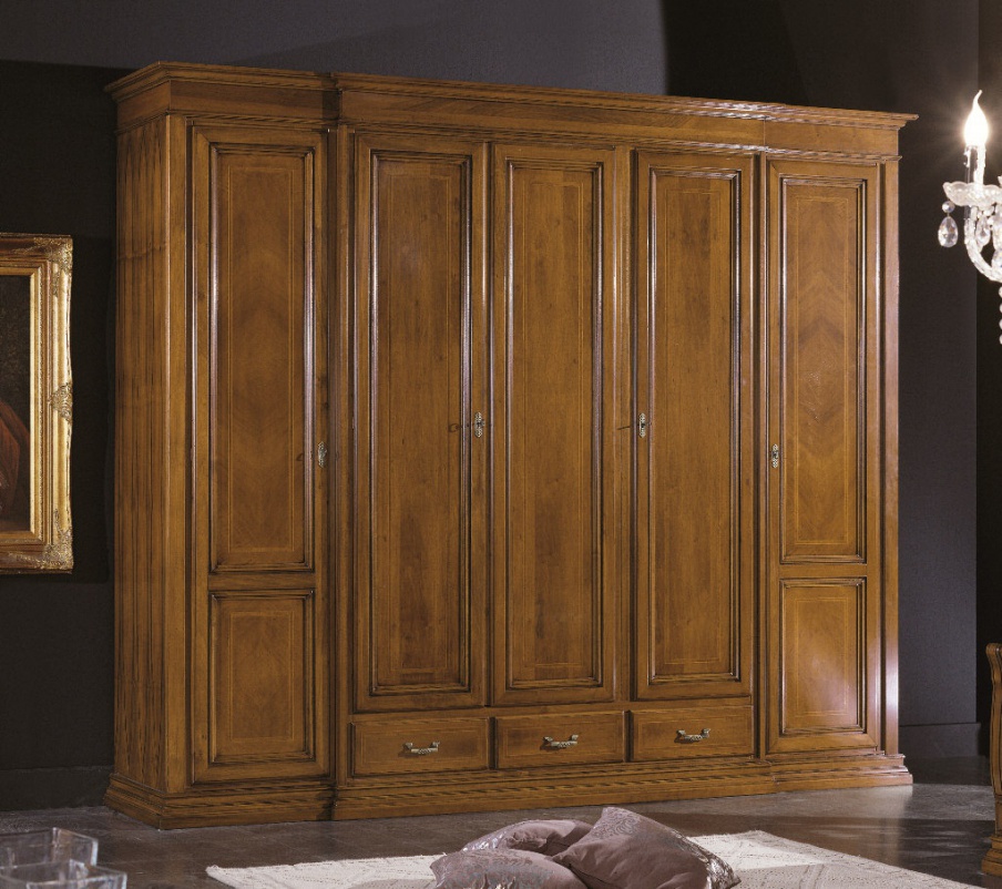 Wardrobe in classic style with 5 swing doors Armonie, Arve Style