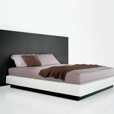 Double bed Quito