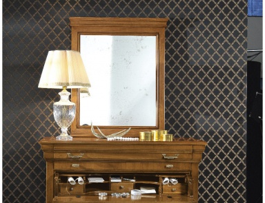 A chest of drawers on short curly legs Armonie, Arve Style