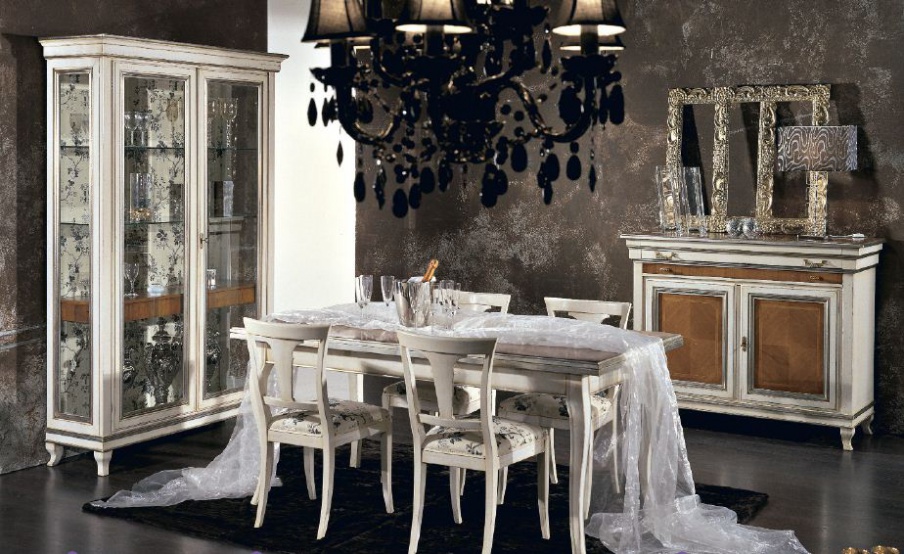 Set for the dining room in the neoclassical style Armonie, Arve Style