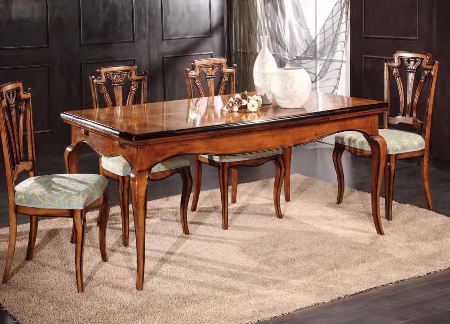 Dining table on figured legs Gabriel, Arve Style