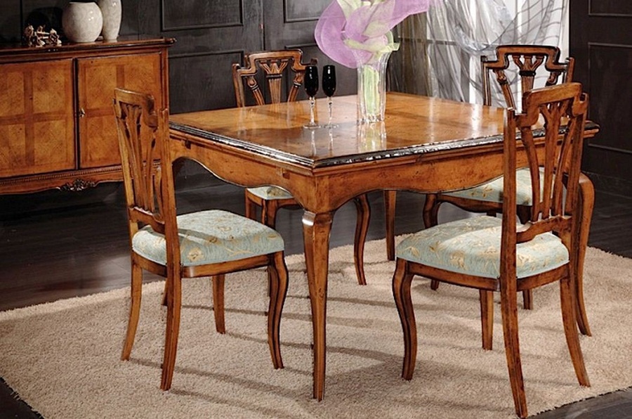 Dining table on figured legs Gabriel, Arve Style