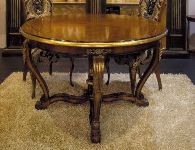 Dining table with round top in figured base Royal, Arve Style