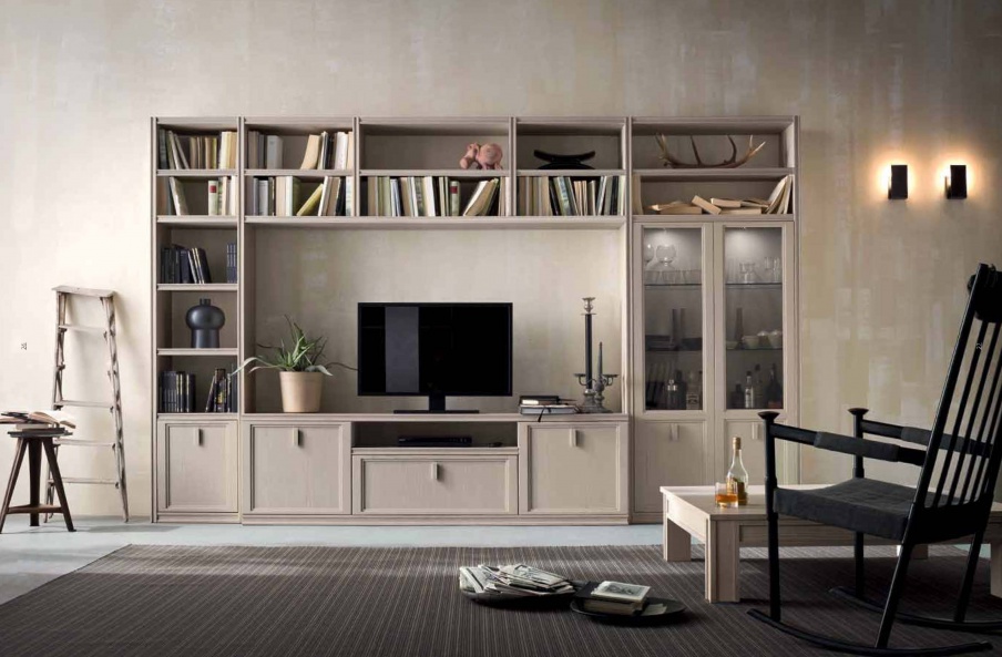 The modular Iris, Maronese