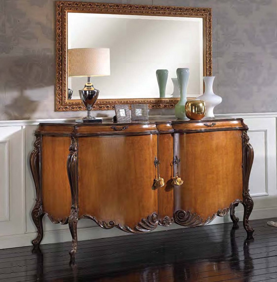 The sideboard on carved legs Alexander, Arve Style