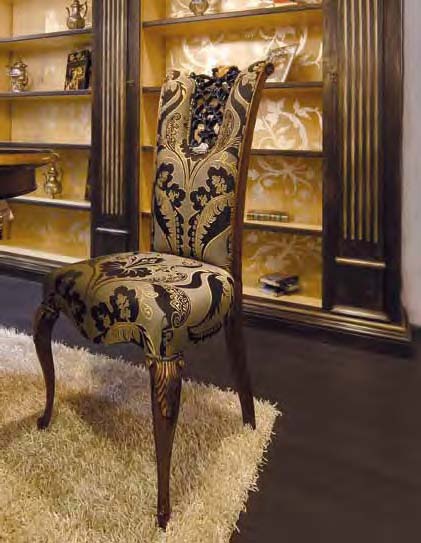 Chair with high back with a slight curve Royal, Arve Style