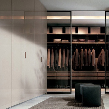 Dressing room (Suite for a dressing room) Close