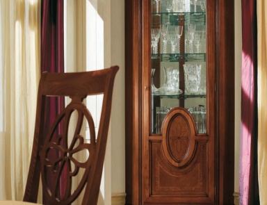 Corner showcase Ponte Vecchio, Maronese