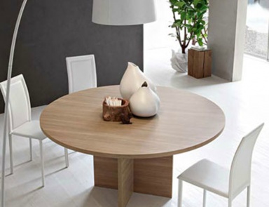 Roundtable Slim, ACF International