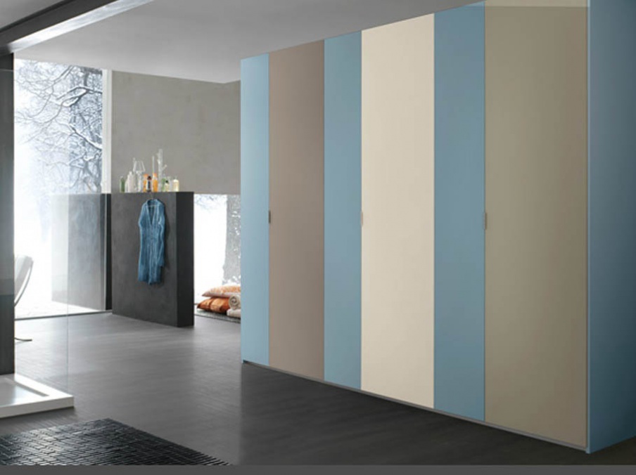 Wardrobe Wardrobe Collection, ACF International