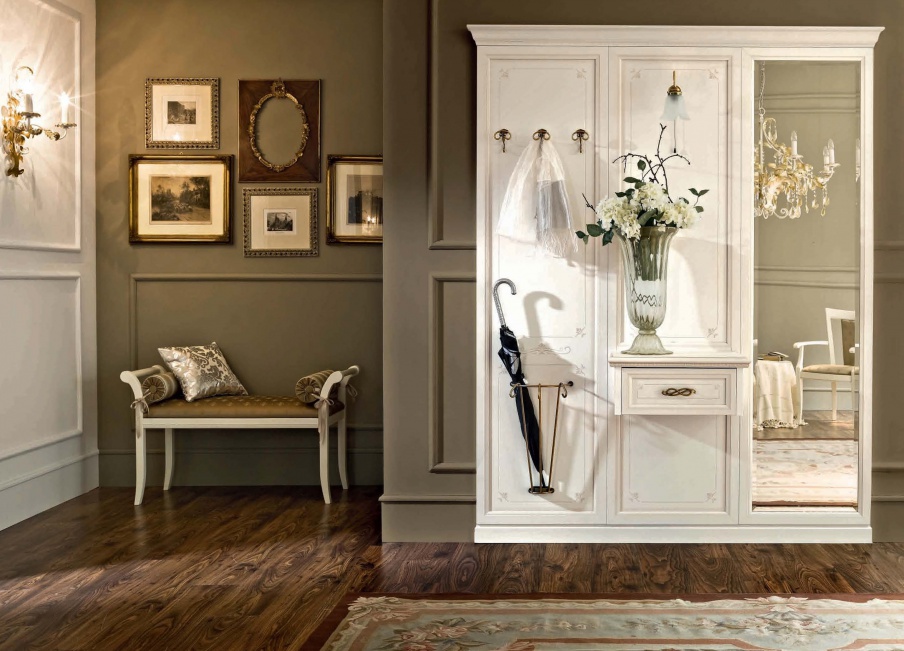 Coat rack Afrodita, Maronese