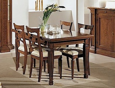 The chair in veneer finish with carved back Tiziano, Arve Style