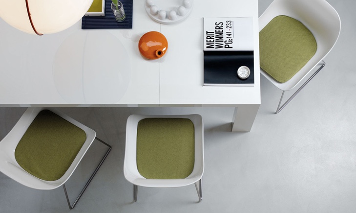 Chair on a swivel base / legs for the skids, BIBA - JESSE