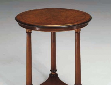 Pridivannogo table with supports on triangular base 3 Сolonne, Arve Style.