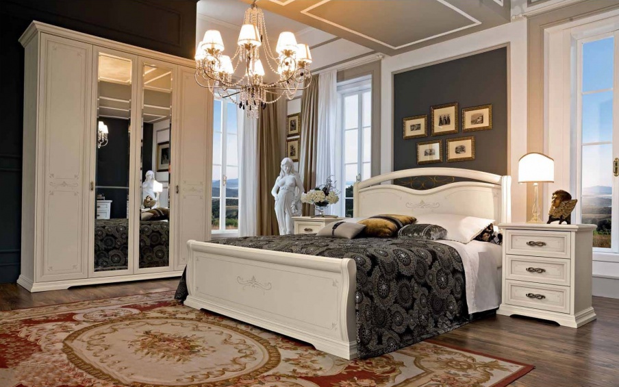 Wardrobe in classic style Afrodita, Maronese