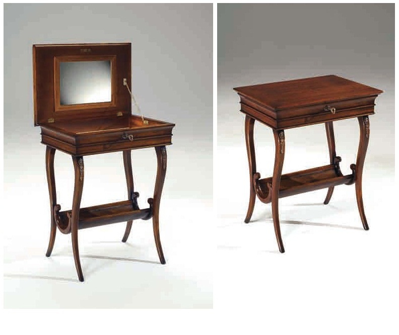 Showcase of deaf hinged lid Eleonora, Arve Style