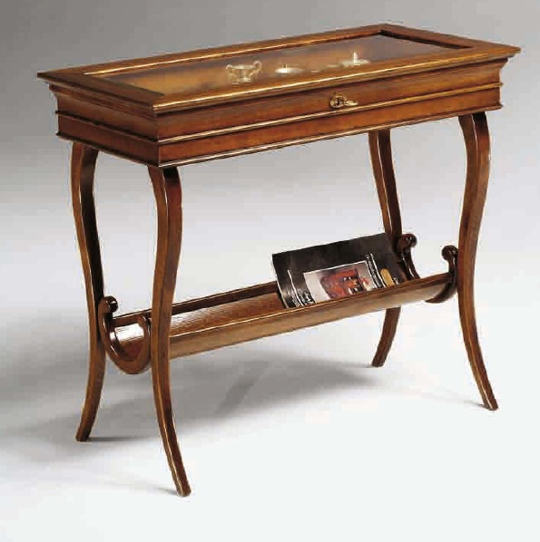 Showcase with a cover of glass on the castle Eleonora, Arve Style