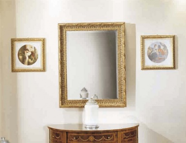 Mirror in carved gilt frame Chiara, Arve Style