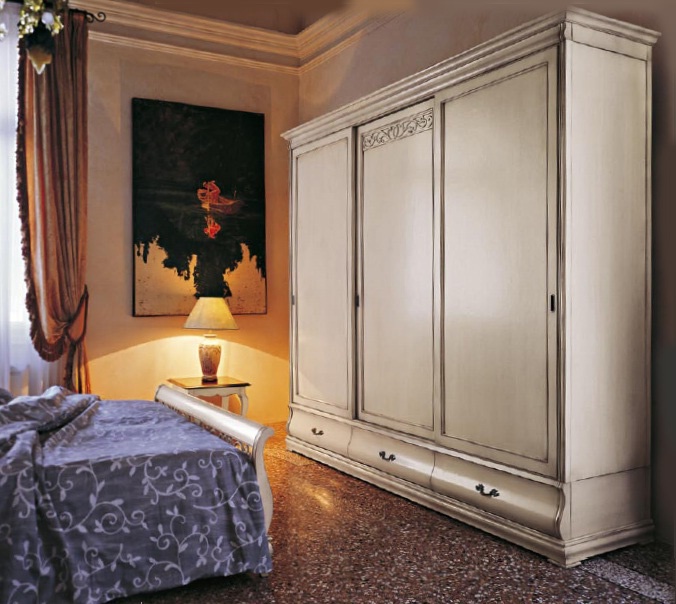 Wardrobe with 3 sliding doors in white lacquer Fenice, Arve Style